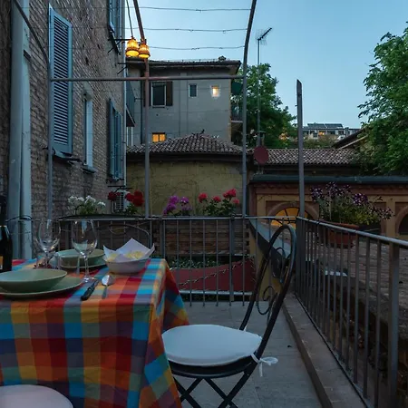 Capo Di Lucca - In The Historical Center With Terrace Apartament